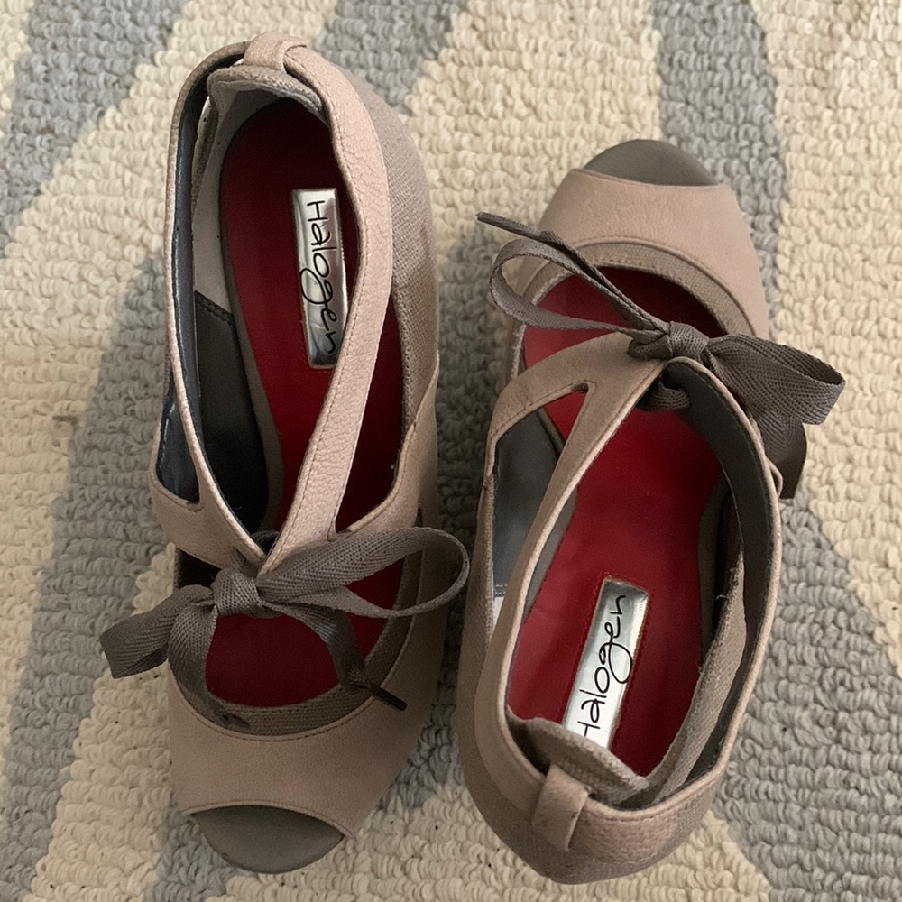 Halogen wedges